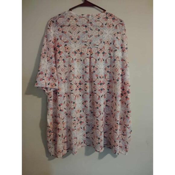Torrid Women's Pink and White Floral Short Sleeve Sheer Maxi Kimono Size 1 - Picture 4 of 4